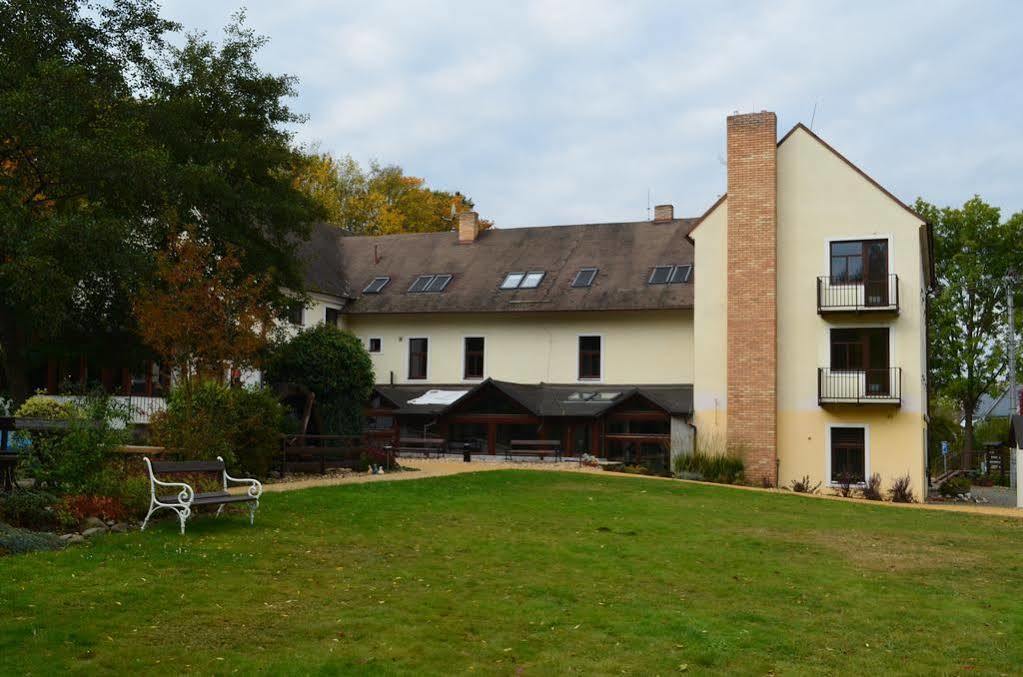 Penzion Lasakuv Mlyn Boskovice Exteriör bild